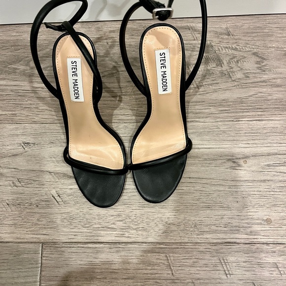 Steve Madden Heels - Picture 2 of 6